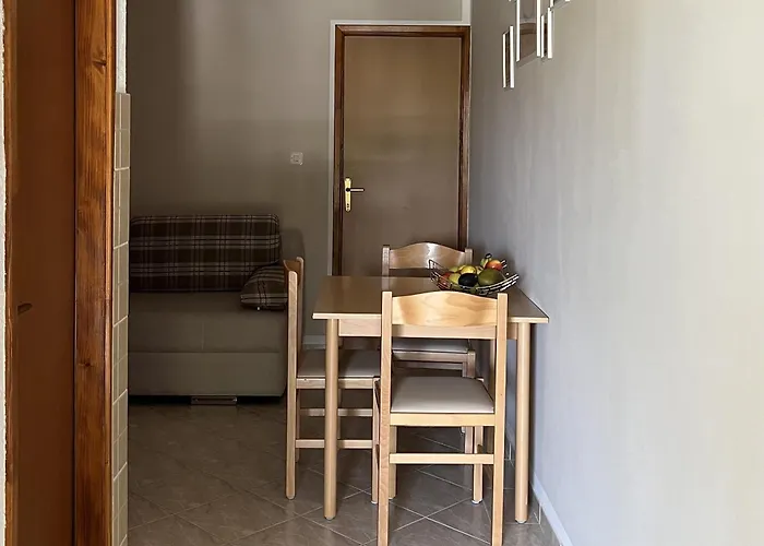With Parking Space Starigrad, Paklenica - 11683 דירה