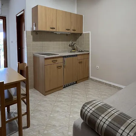 Appartement With Parking Space Starigrad, Paklenica - 11683 Starigrad Paklenica