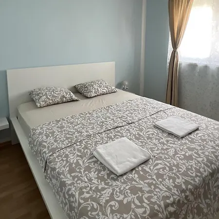 With Parking Space Starigrad, Paklenica - 11683 Апартаменты *