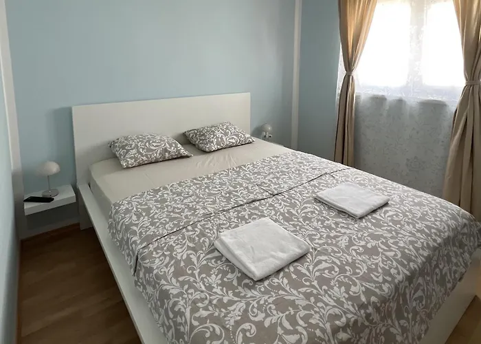 With Parking Space Starigrad, Paklenica - 11683 Апартаменты *